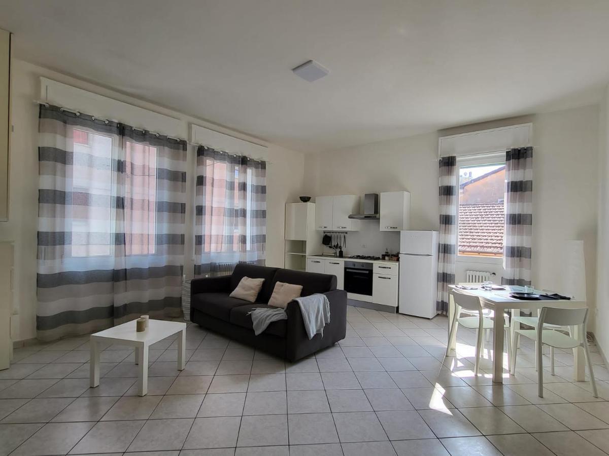 White Home Forli Centro Ngoại thất bức ảnh
